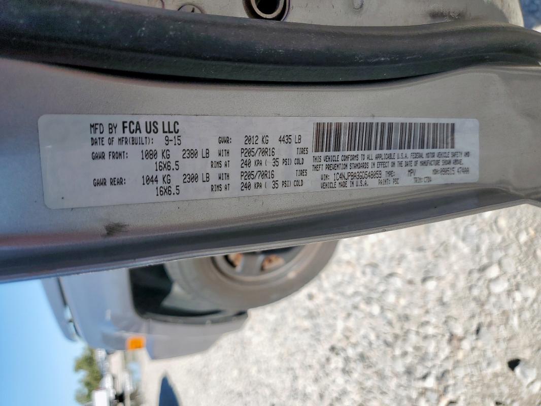 1C4NJPBA3GD548059 - 2016 JEEP PATRIOT SPORT Silber Foto 13