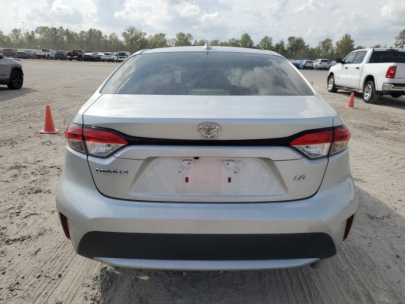 JTDEPMAE7NJ200488 - 2022 TOYOTA COROLLA LE Silber Foto 6