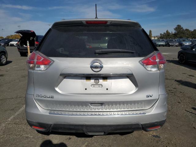 KNMAT2MT2GP727069 - 2016 NISSAN ROGUE S SILVER photo 6