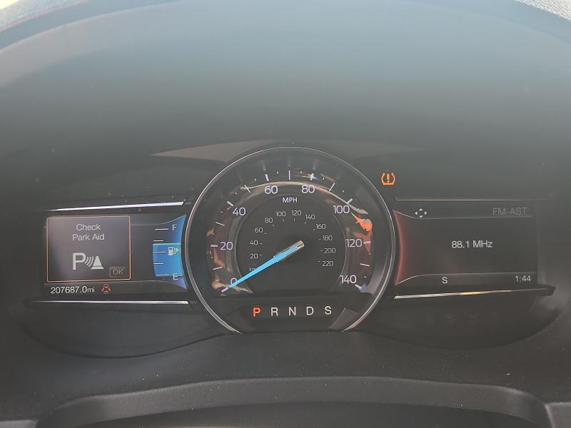 1FM5K7D83JGC26157 - 2018 FORD EXPLORER XLT Rojo foto 9