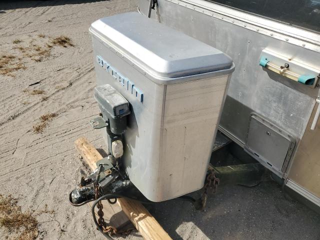 1STHEAN23JJ506083 - 1988 AIRSTREAM CAMPER SILVER photo 8