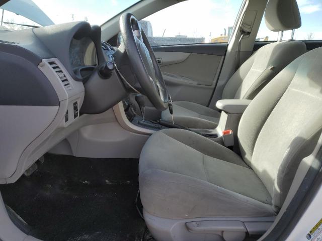 2T1BU4EE0CC836524 - 2012 TOYOTA COROLLA BASE WHITE photo 7