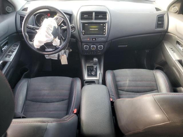 JA4AP3AW3JU012698 - 2018 MITSUBISHI OUTLANDER ES ვერცხლისფერი ფოტო 8