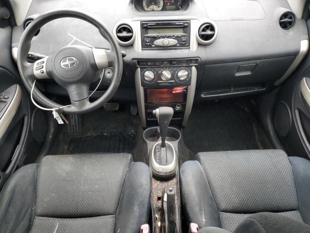 JTKKT624560149900 - 2006 TOYOTA SCION XA SILVER photo 8