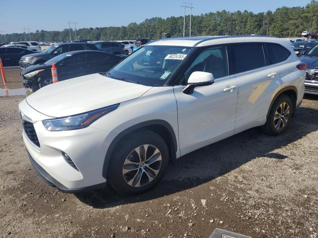 2020 TOYOTA HIGHLANDER XLE, 