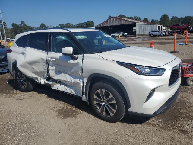 5TDGZRAH7LS501630 - 2020 TOYOTA HIGHLANDER XLE Blanc photo 4