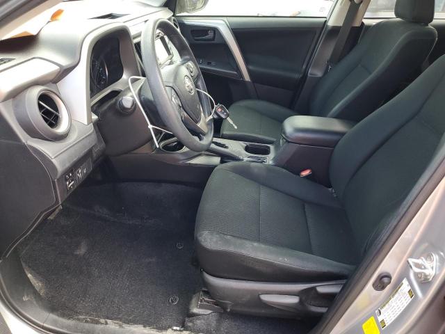 2T3ZFREV0JW479600 - 2018 TOYOTA RAV4 LE 银色 照片 7