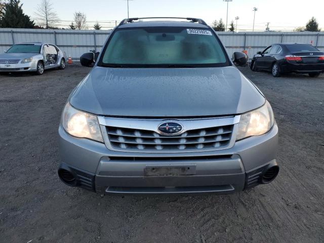 JF2SHBBC0BH728217 - 2011 SUBARU FORESTER 2.5X ვერცხლისფერი ფოტო 5