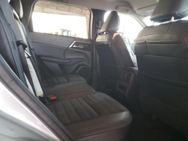 JA4J4UA83PZ057863 - 2023 MITSUBISHI OUTLANDER SE SILVER photo 10