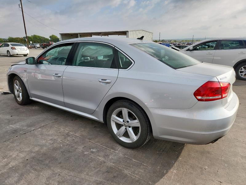 1VWAT7A37FC112926 - 2015 VOLKSWAGEN PASSAT S 银色 照片 2