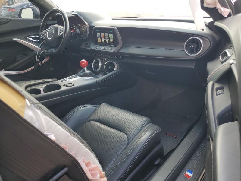 1G1FG1R79G0132785 - 2016 CHEVROLET CAMARO SS 黑色 照片 21