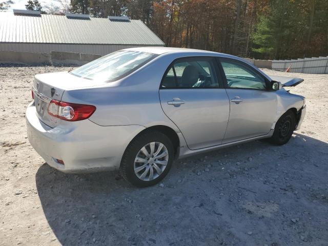 2T1BU4EE8CC855810 - 2012 TOYOTA COROLLA BASE SILVER photo 3