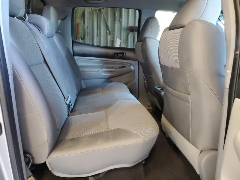 3TMJU4GN4EM173574 - 2014 TOYOTA TACOMA DOUBLE CAB PRERUNNER SILVER photo 10