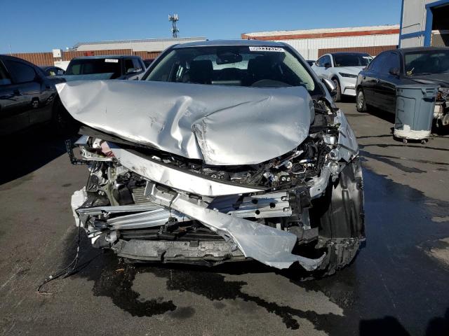 5YFB4MDEXSP268623 - 2025 TOYOTA COROLLA LE SILVER photo 5