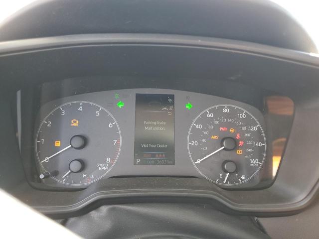 5YFB4MDEXSP268623 - 2025 TOYOTA COROLLA LE SILVER photo 9