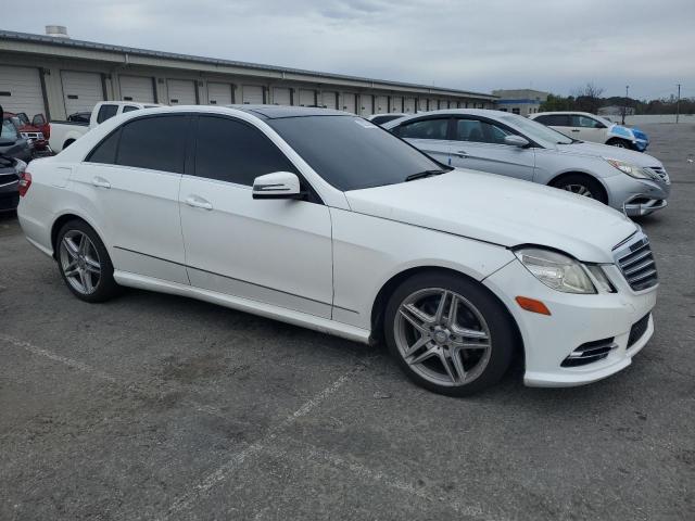 WDDHF8JB0DA709291 - 2013 MERCEDES-BENZ E 350 4MATIC WHITE photo 4