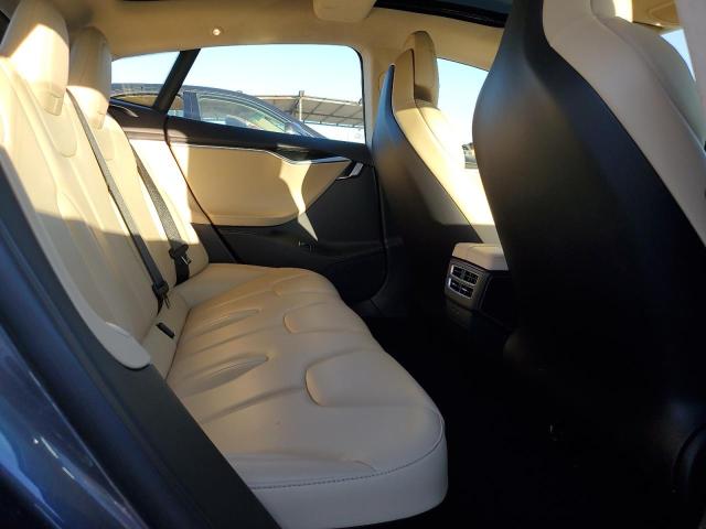 5YJSA1E25HF199405 - 2017 TESLA MODEL S GRAY photo 10