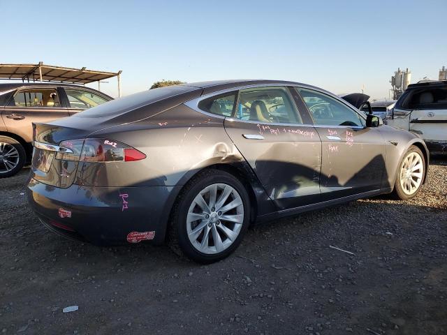 5YJSA1E25HF199405 - 2017 TESLA MODEL S GRAY photo 3