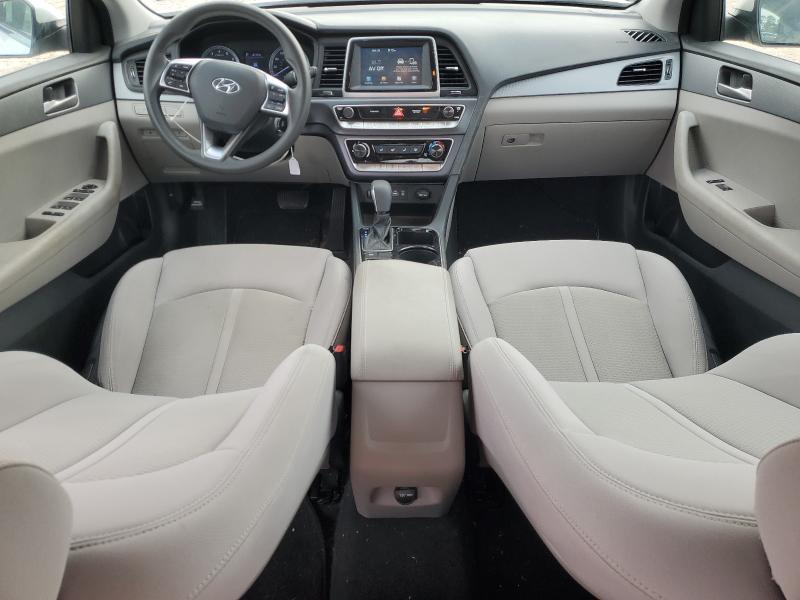 5NPE24AFXJH631689 - 2018 HYUNDAI SONATA SE WHITE photo 8