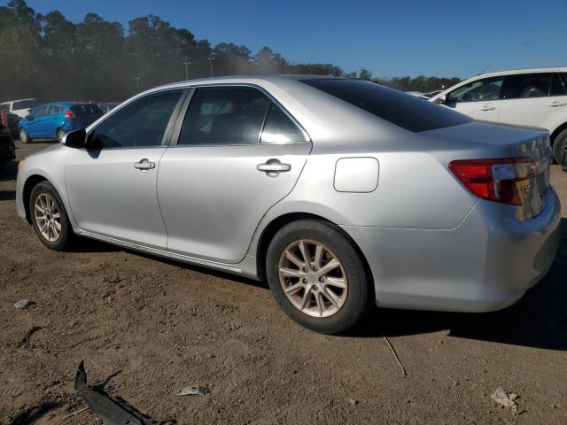 4T1BF1FK1CU584780 - 2012 TOYOTA CAMRY BASE 银色 照片 2
