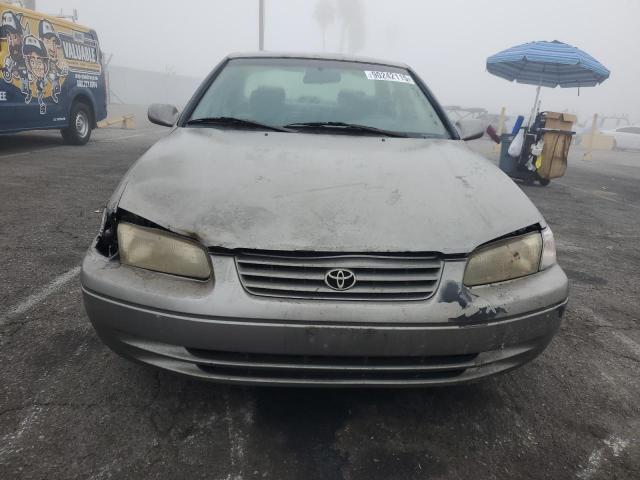 JT2BG22K3V0100897 - 1997 TOYOTA CAMRY LE GRAY photo 5
