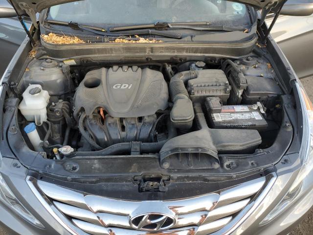 5NPEC4AC3DH768335 - 2013 HYUNDAI SONATA SE SILVER photo 11