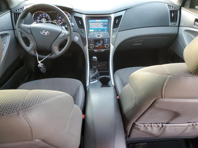 5NPEC4AC3DH768335 - 2013 HYUNDAI SONATA SE SILVER photo 8