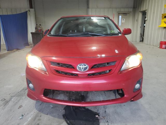 2T1BU4EE5DC987120 - 2013 TOYOTA COROLLA BASE RED photo 5