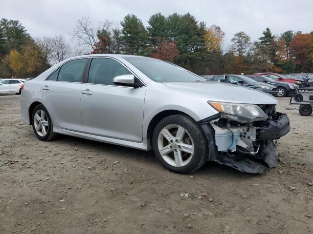 4T1BF1FK8CU143261 - 2012 TOYOTA CAMRY BASE SILVER photo 4