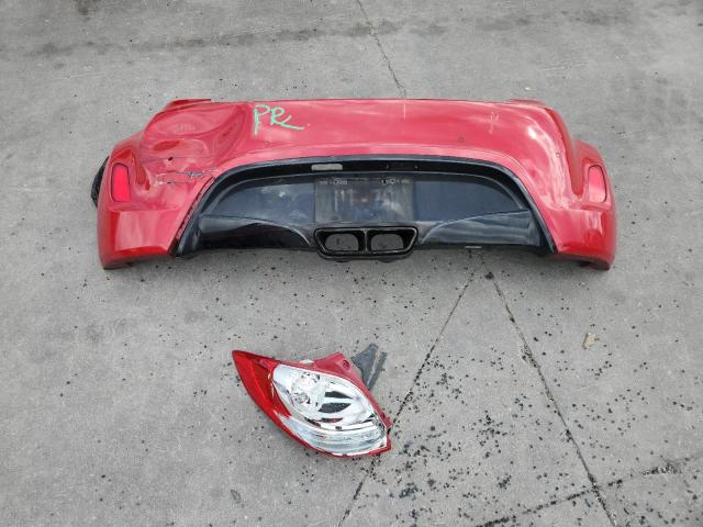 KMHTC6AD1CU028343 - 2012 HYUNDAI VELOSTER RED photo 12