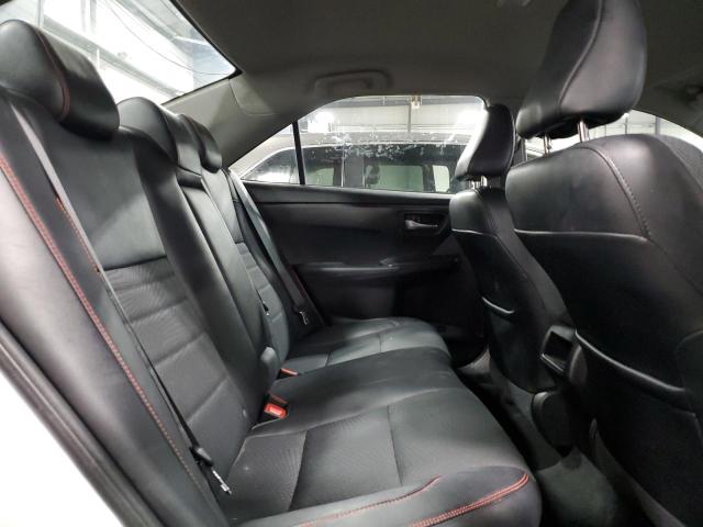 4T1BF1FK7GU240084 - 2016 TOYOTA CAMRY LE WHITE photo 10