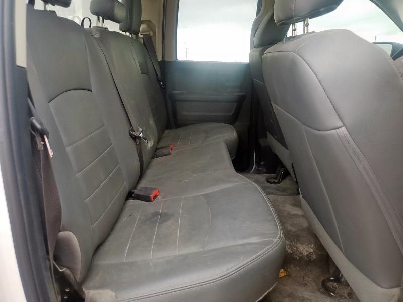 1C6RR6FG1KS690635 - 2019 RAM 1500 CLASS TRADESMAN Белый фото 10