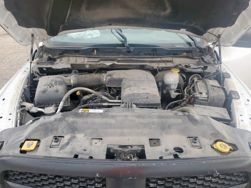 1C6RR6FG1KS690635 - 2019 RAM 1500 CLASS TRADESMAN Белый фото 11