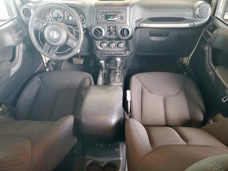 1C4BJWDG1HL639031 - 2017 JEEP WRANGLER U SPORT TAN photo 8