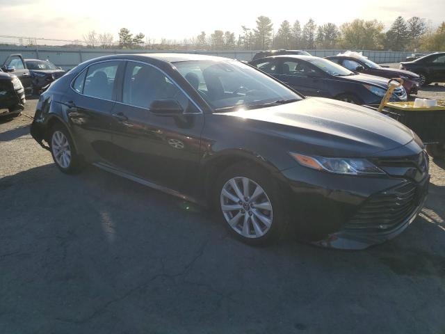 4T1C11AK8LU902792 - 2020 TOYOTA CAMRY LE 黑色 照片 4