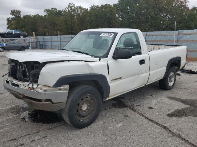 2004 CHEVROLET SILVERADO C2500 HEAVY DUTY, 