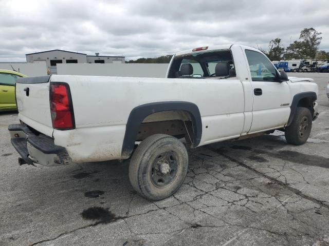 1GCHC24U64E355427 - 2004 CHEVROLET SILVERADO C2500 HEAVY DUTY WHITE photo 3