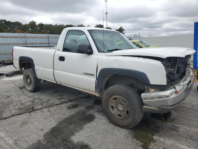 1GCHC24U64E355427 - 2004 CHEVROLET SILVERADO C2500 HEAVY DUTY WHITE photo 4