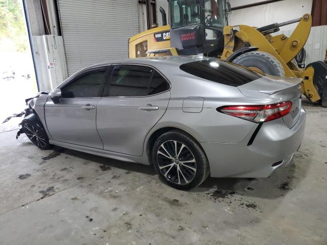 4T1B11HK5KU713128 - 2019 TOYOTA CAMRY L SILVER photo 2