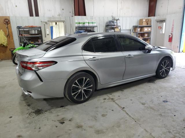 4T1B11HK5KU713128 - 2019 TOYOTA CAMRY L SILVER photo 3