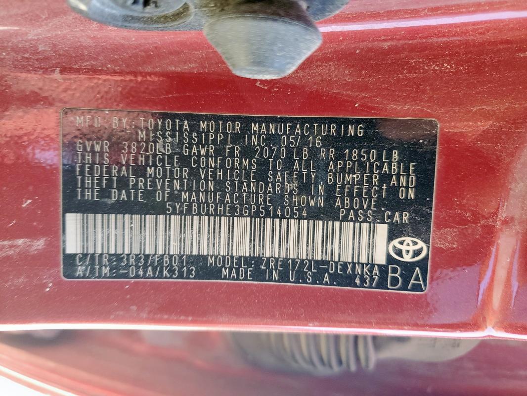 5YFBURHE3GP514054 - 2016 TOYOTA COROLLA L RED photo 13