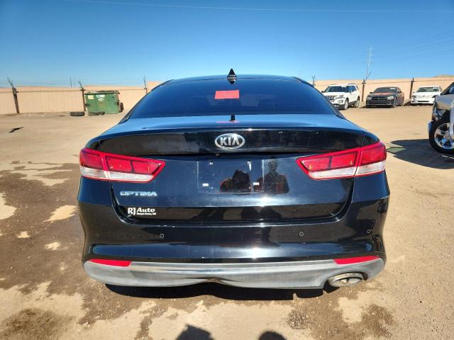 5XXGT4L32JG263254 - 2018 KIA OPTIMA LX Schwarz Foto 6