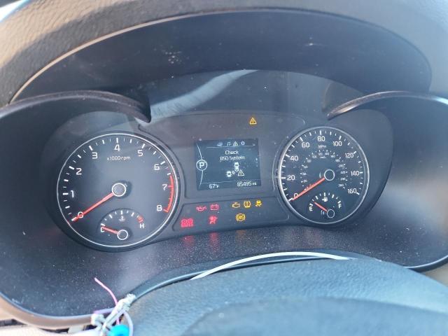 5XXGT4L32JG263254 - 2018 KIA OPTIMA LX Schwarz Foto 9