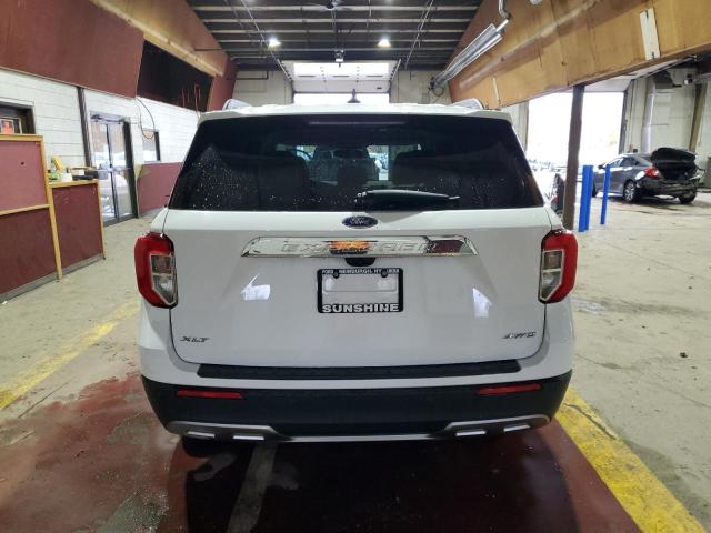 1FMSK8DH6NGB20008 - 2022 FORD EXPLORER XLT Biały zdjęcie 6