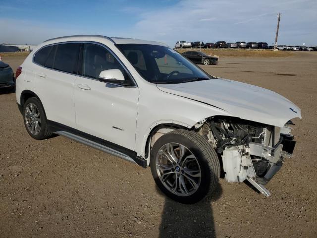 WBXHT3C30G5E56679 - 2016 BMW X1 XDRIVE28I WHITE photo 4
