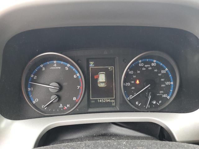 2T3BFREV0JW767344 - 2018 TOYOTA RAV4 LE RED photo 9