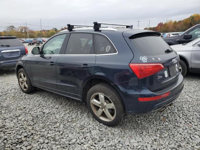 WA1DKAFP9BA100627 - 2011 AUDI Q5 PREMIUM PLUS BLUE photo 2