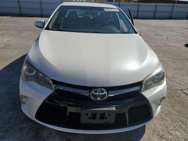 4T1BF1FK7FU103533 - 2015 TOYOTA CAMRY LE WHITE photo 5