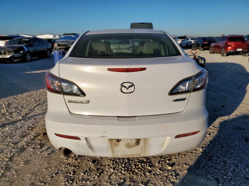 JM1BL1V71C1570311 - 2012 MAZDA 3 I WHITE photo 6