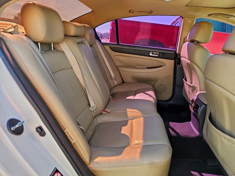 KMHGC4DD7CU168074 - 2012 HYUNDAI GENESIS 3.8L 白色 照片 10